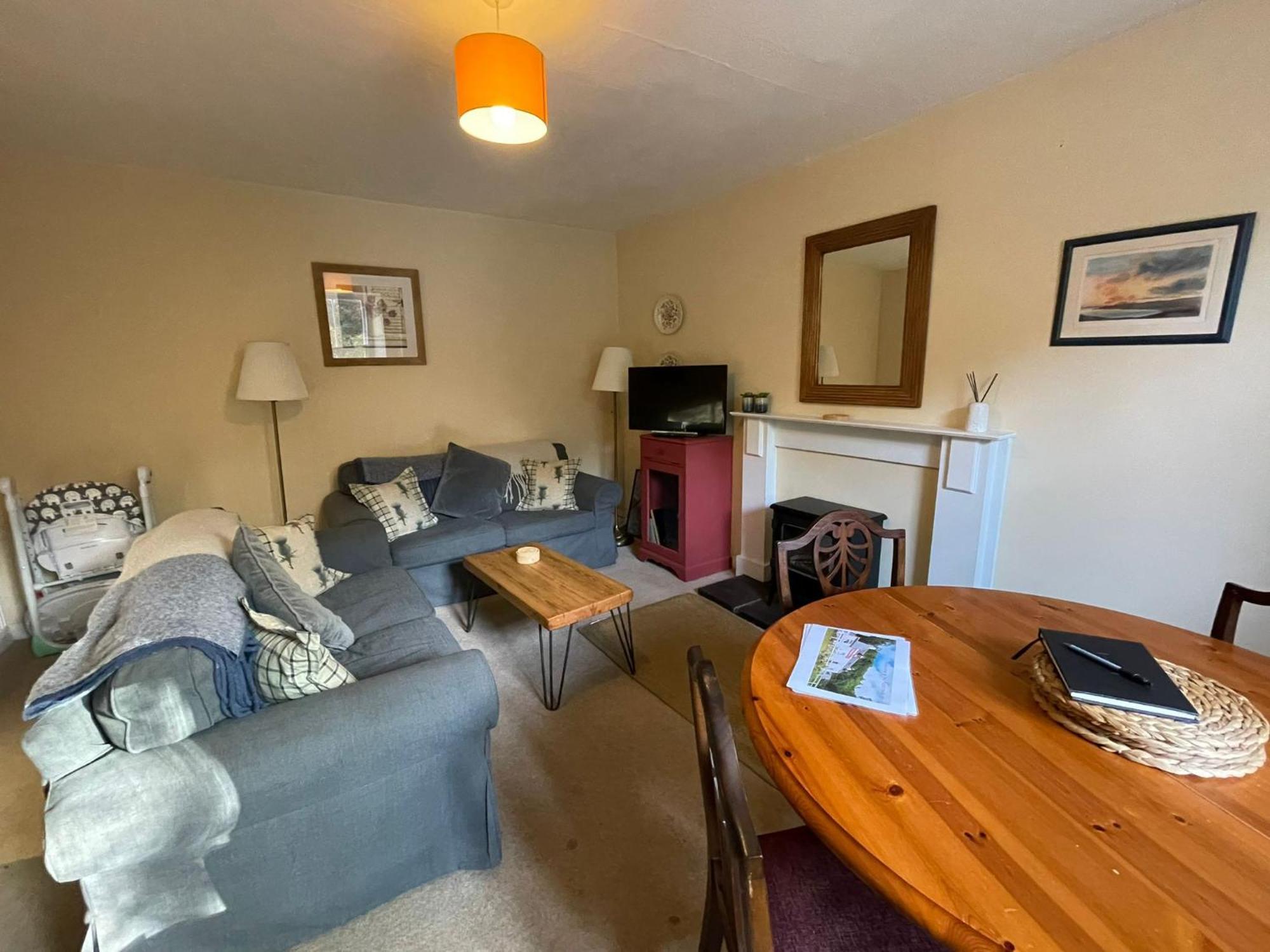 The Fiddichside Inn Aberlour Bagian luar foto
