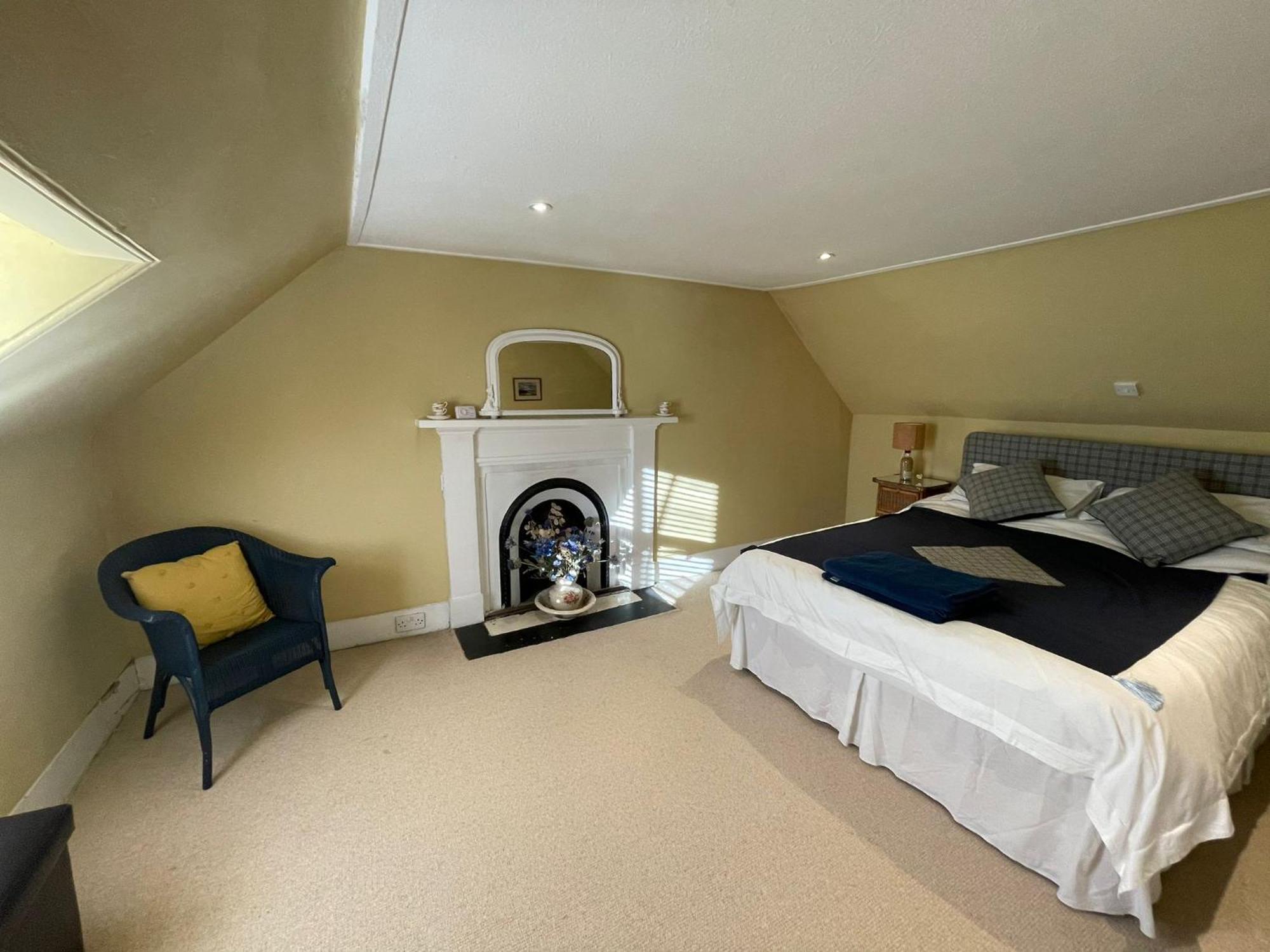 The Fiddichside Inn Aberlour Bagian luar foto